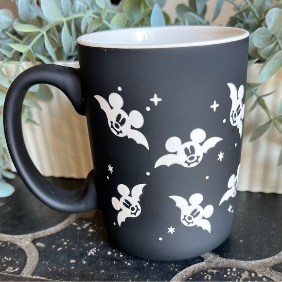 Disney Other - Disney Mickey Halloween Mug